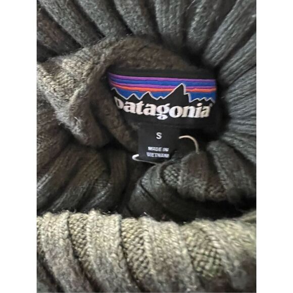 Patagonia Women's Basin Green Recycled Cashmere Turtle Neck Sweater Small NWT - Picture 4 of 7